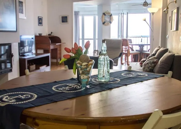 Primera Linea De Mar. Apartamento Turistico Salou